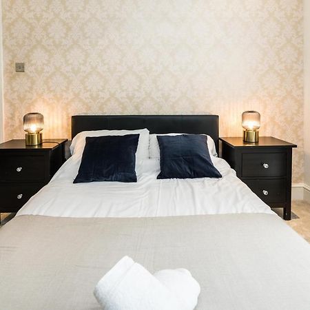 Spacious 1 Bedroom / Gloucester Road / Harrods Londra Esterno foto